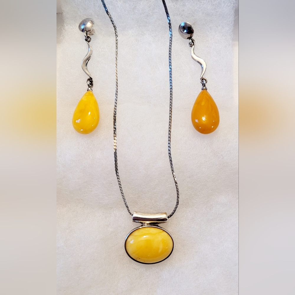 Sterling Silver Amber Yellow Necklace & Earrings Set